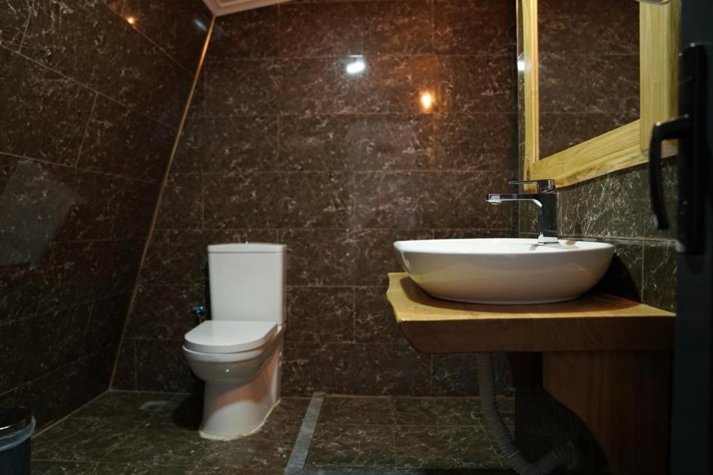 Photo of Bathroom in Lapseki