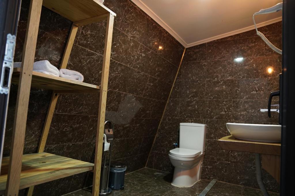 Photo of Bathroom in Lapseki