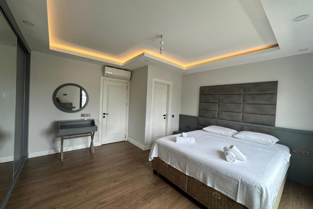 Photo of Bedroom in Lara