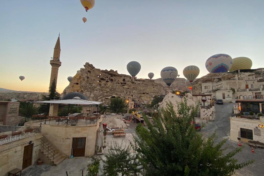 Photo of Others in Cavusin