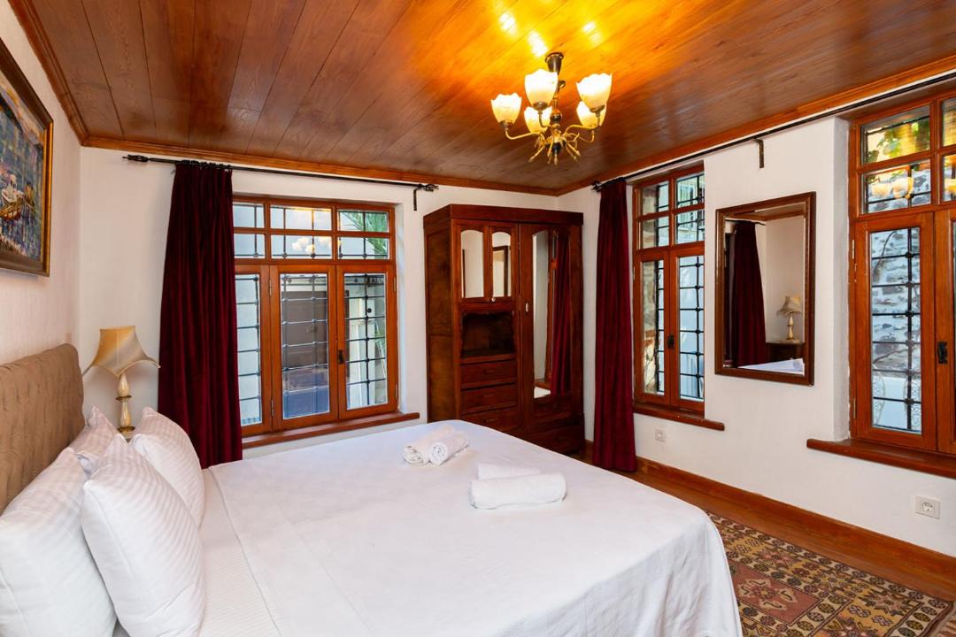 Photo of Bedroom in Konak