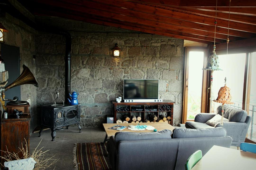 Photo of Livingroom in Behram