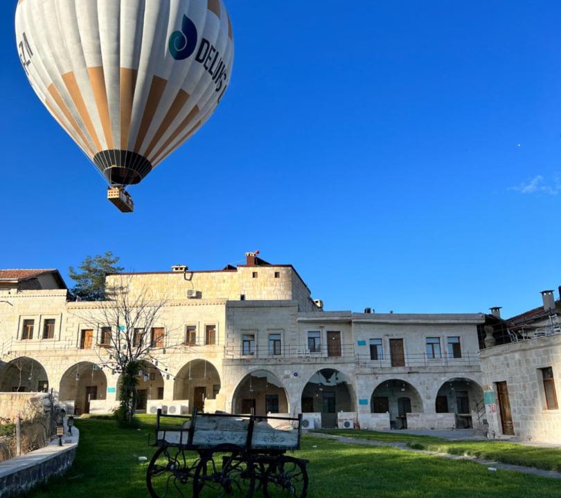 Photo of Others in Cavusin