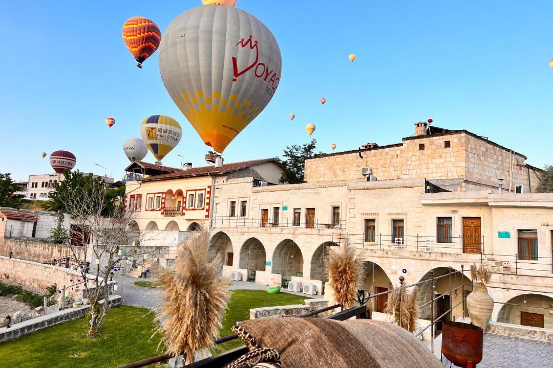 Photo of Buildings in Cavusin
