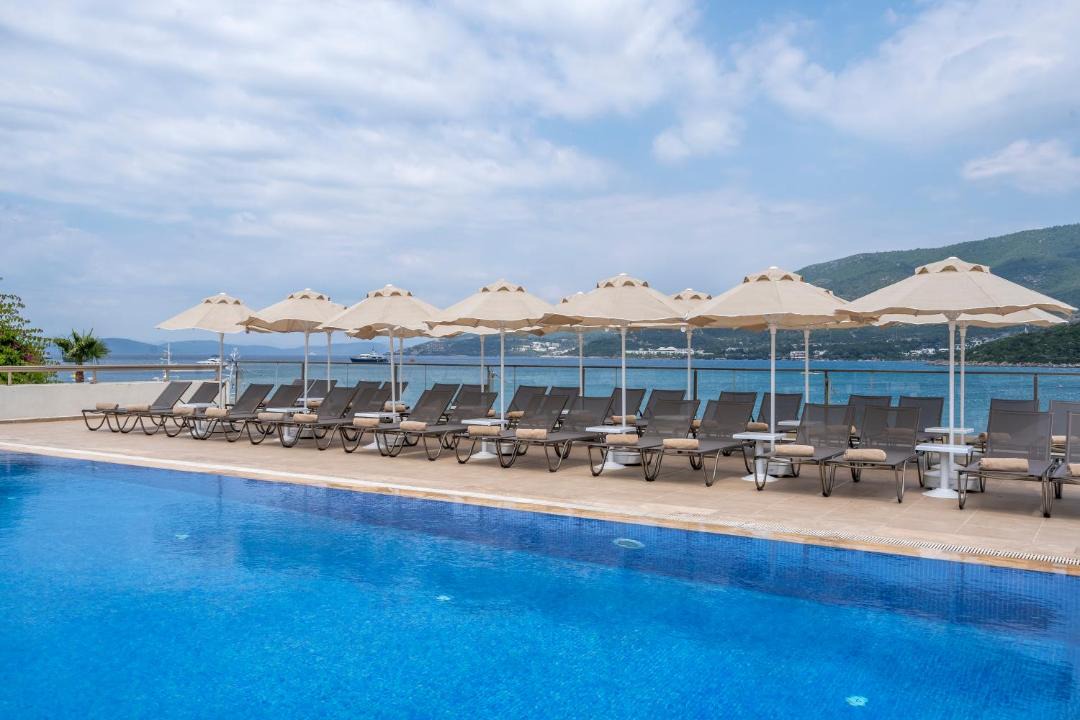 Photo of Others in Torba