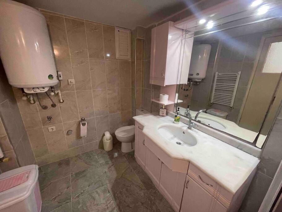 Photo of Bathroom in Dikili