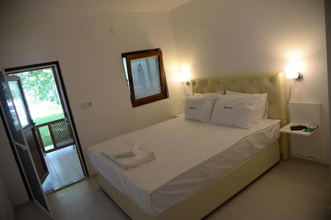 Photo of Bedroom in Ezine