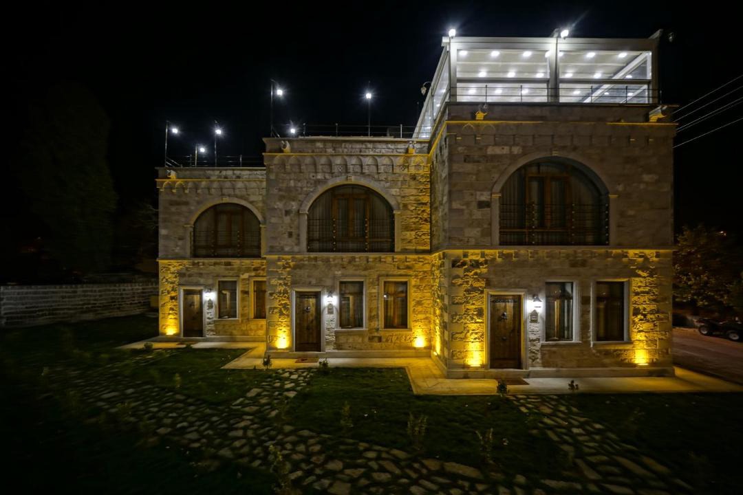 Photo of Others in Cavusin