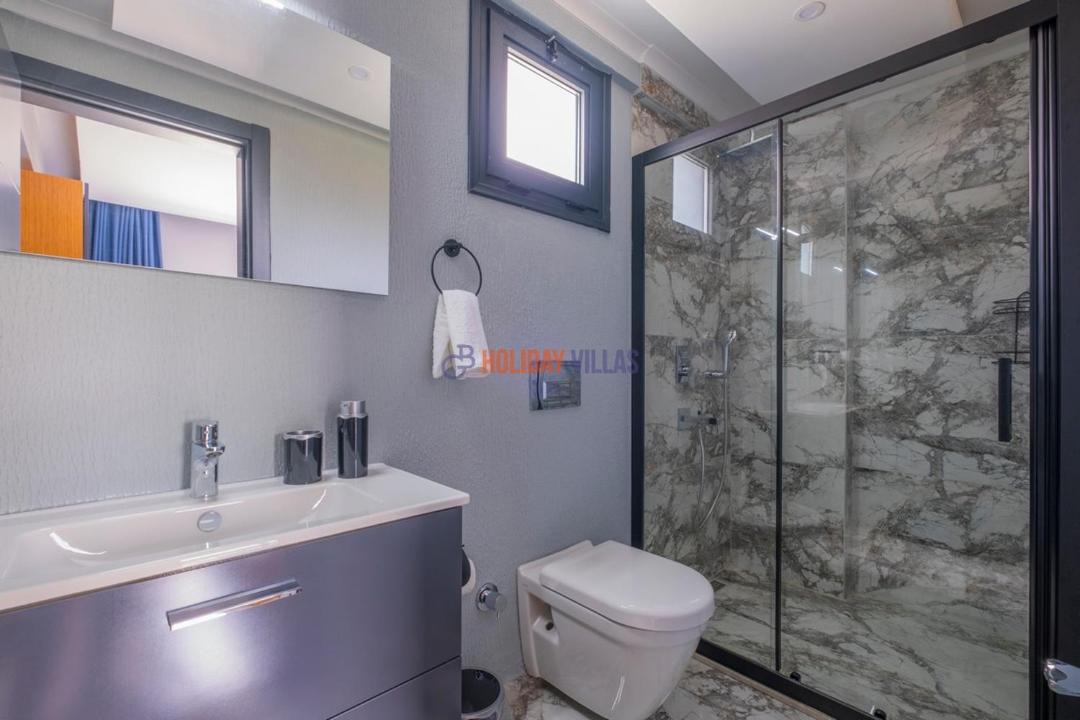 Photo of Bathroom in Oludeniz
