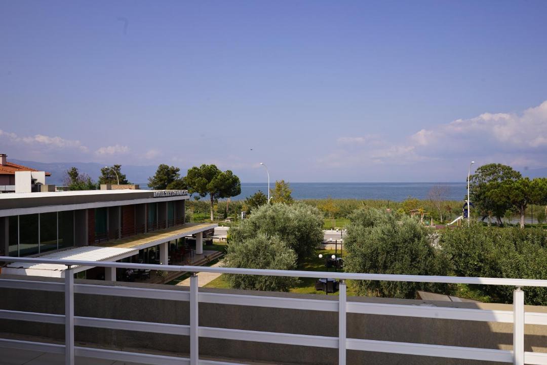 Photo of Others in Iznik