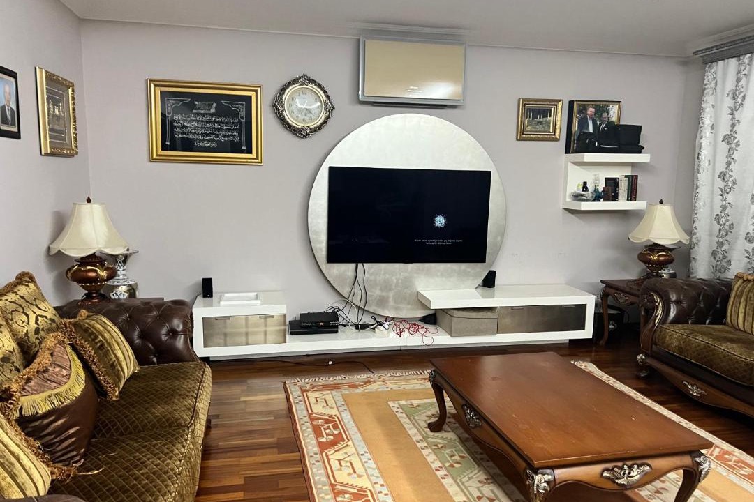Photo of Livingroom in Alkent 2000