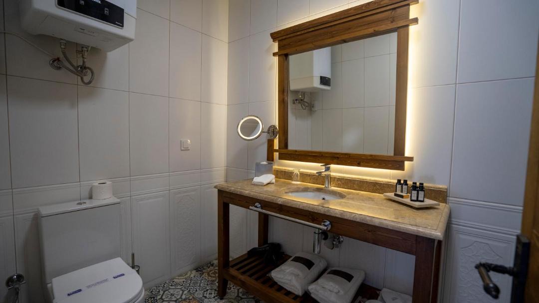 Photo of Bathroom in Ayvalik City Center