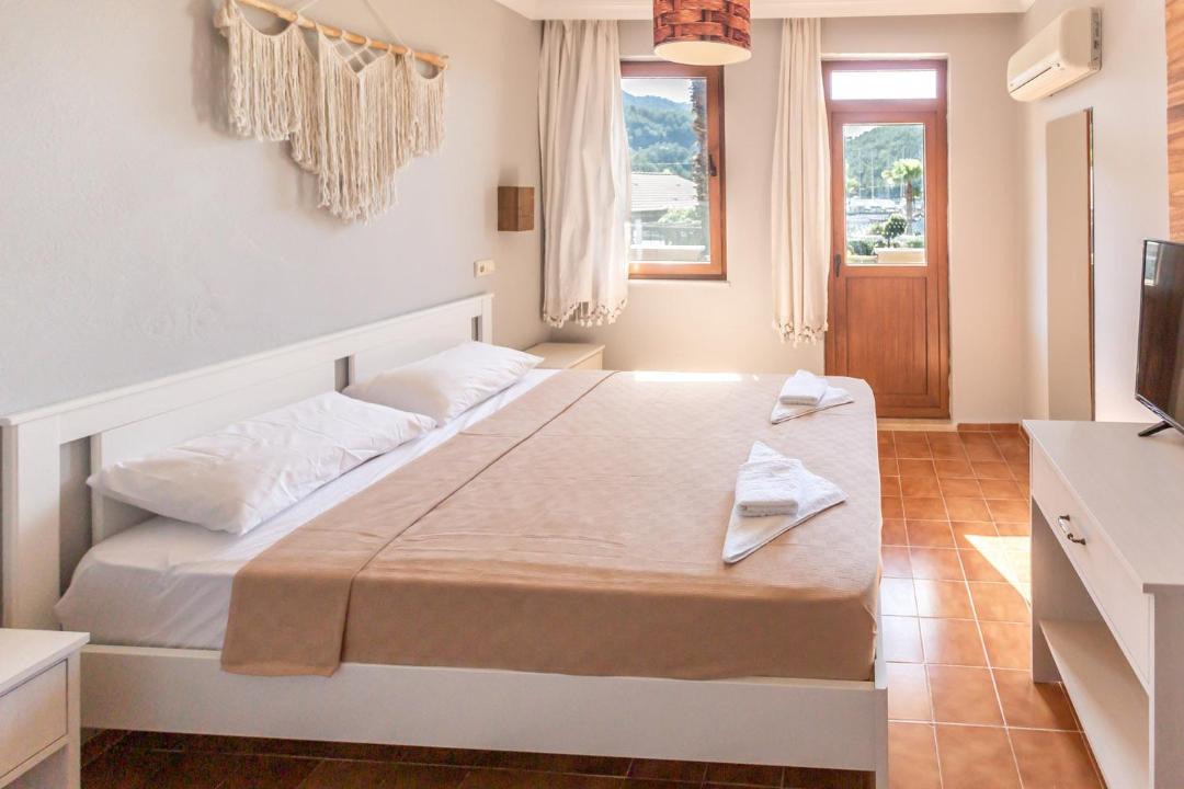 Photo of Bedroom in Avlana