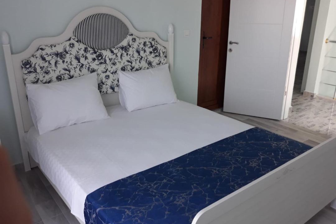 Photo of Bedroom in Ezine