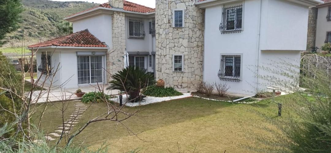 Photo of Buildings in Guzelbahce