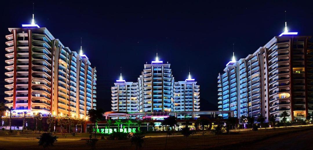 Photo of Buildings in Seki