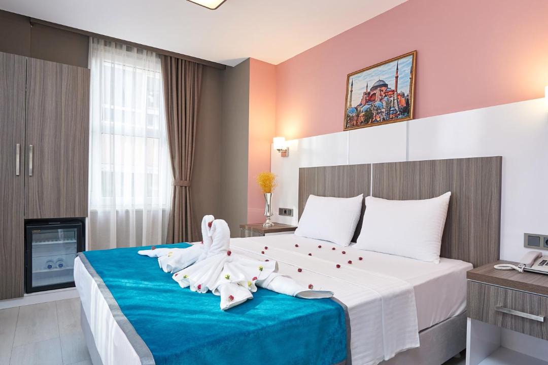 Photo of Others in Beyazit