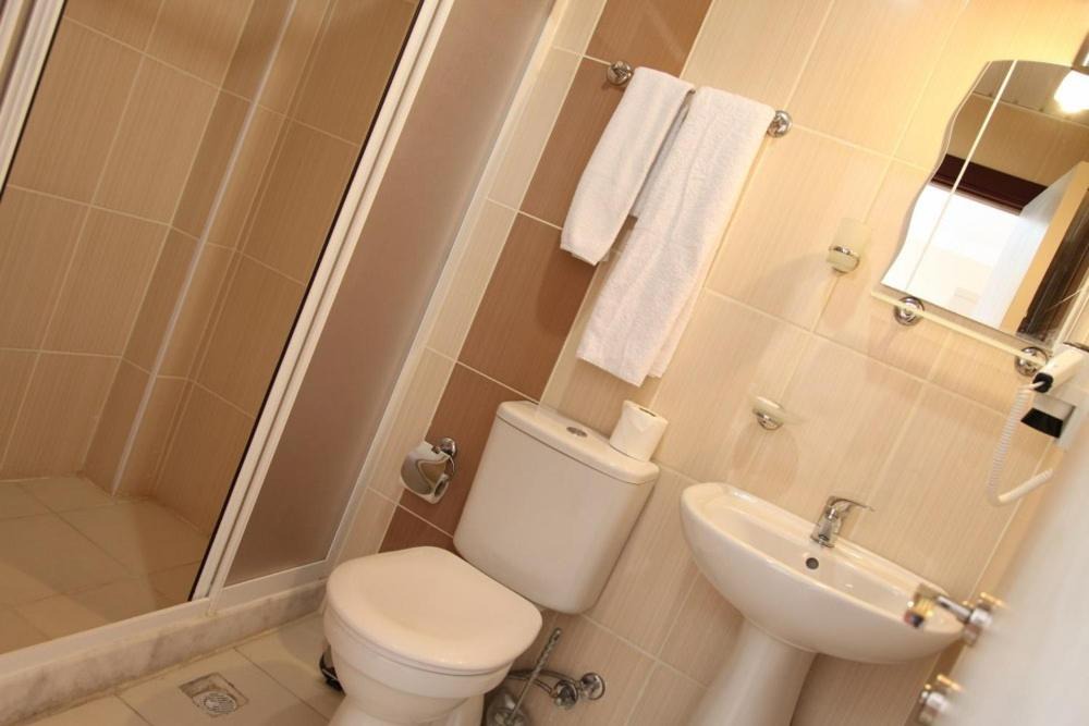 Photo of Bathroom in Corum