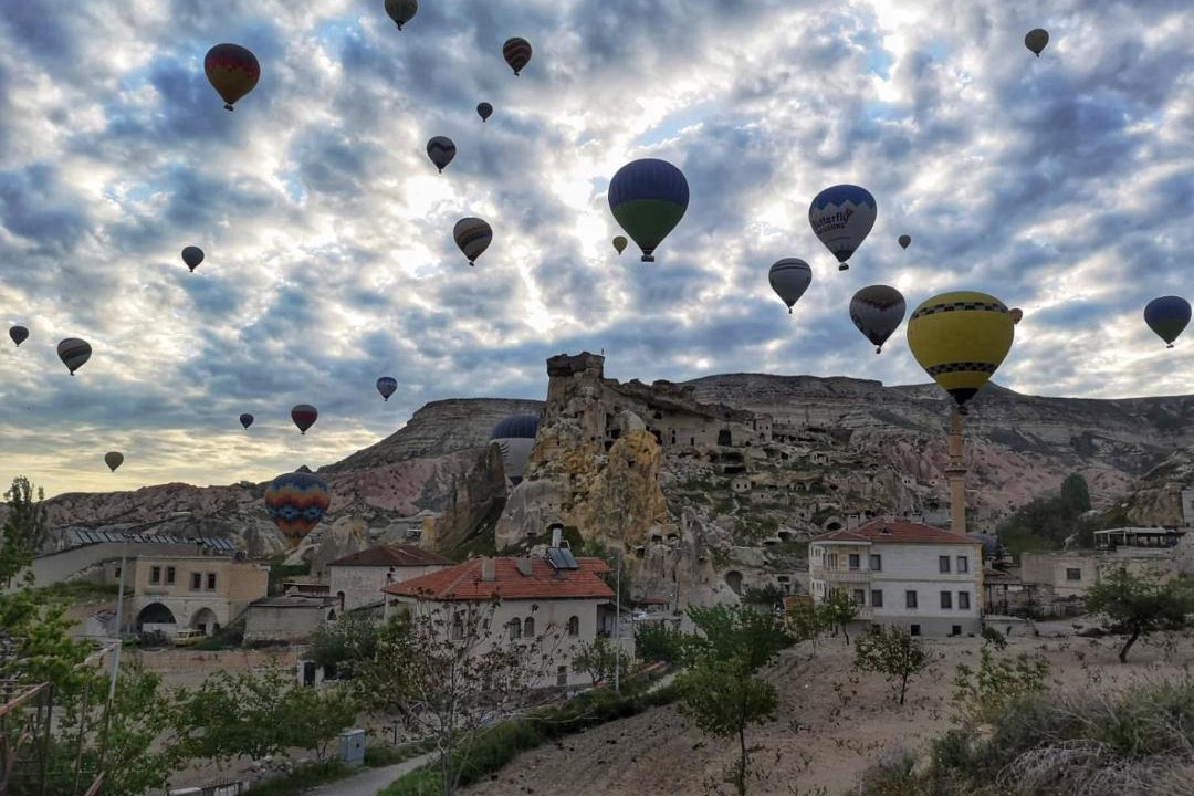 Photo of Others in Cavusin