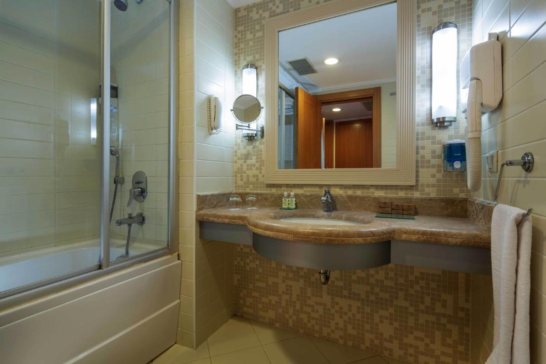 Photo of Bathroom in Cenger