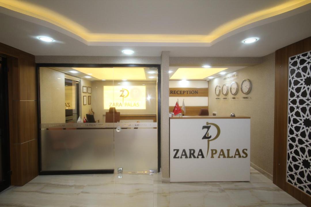 Photo of Others in Zara
