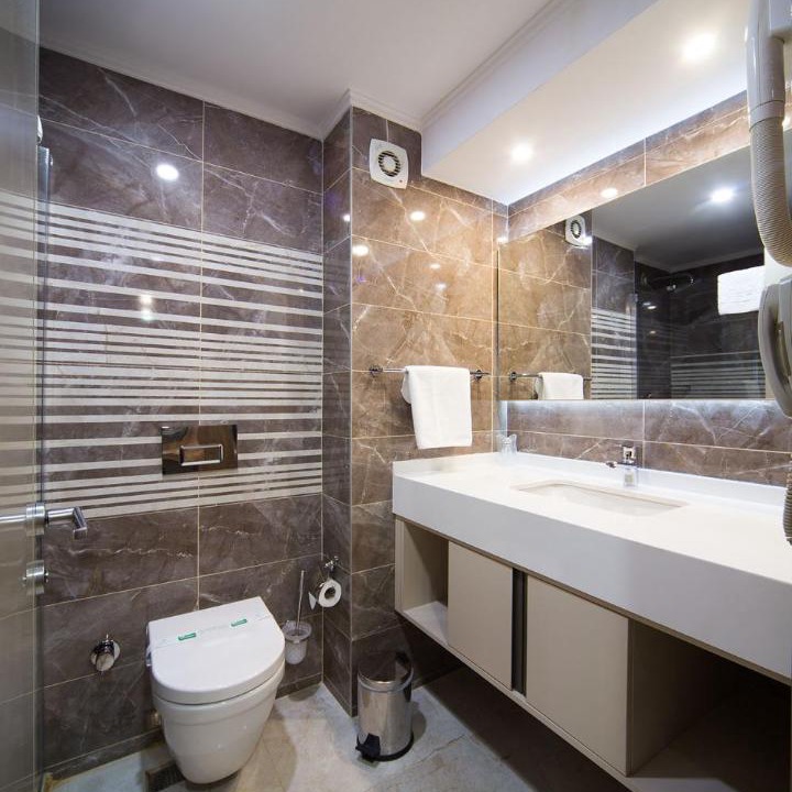 Photo of Bathroom in Yunusemre