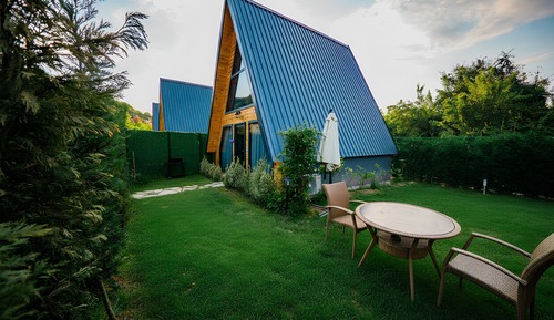 2-MONI Luxury Bungalov with Jacuzzi