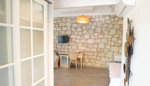 Superior Room with Garden View