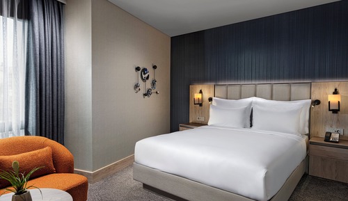 Premium Room, 1 Queen Bed