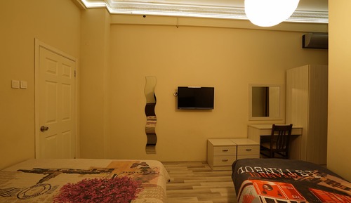 Comfort Triple Room, Private Bathroom