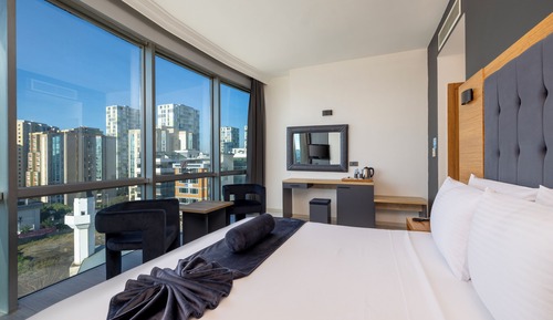 Standard Room, 1 Double Bed, City View