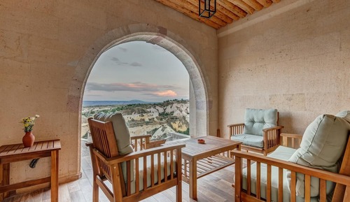 One Room Suite with Balcony and Fireplace
