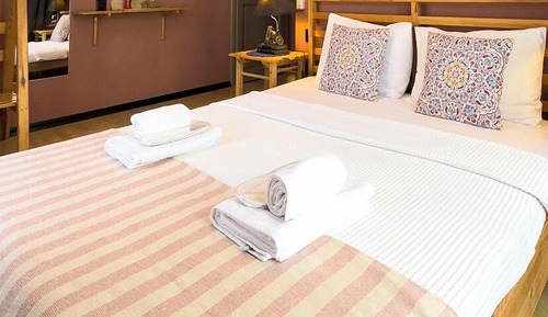 Standard Double Room, 1 Queen Bed