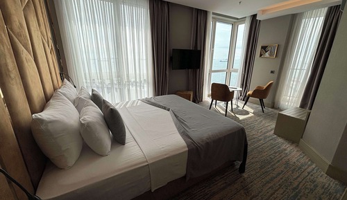 Junior Suite, 1 Double Bed, Balcony
