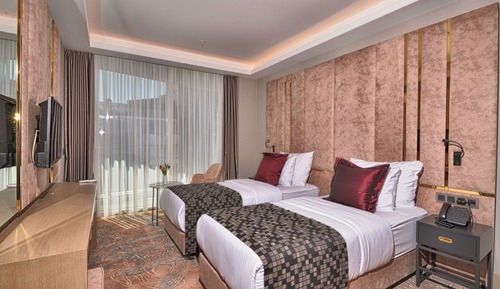 Standard Room, 2 Twin Beds, Balcony