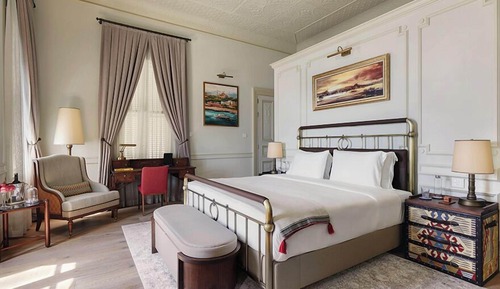 Bosphorus Suite with Balcony