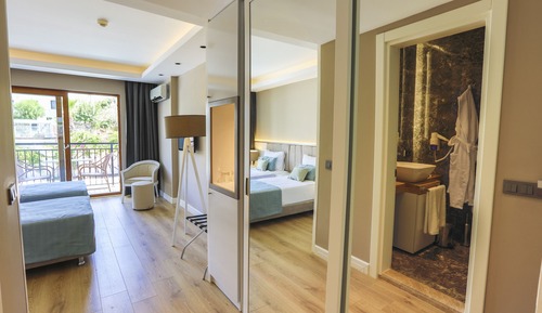 Standard Double or Twin Room, Garden View
