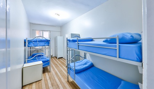 Economy Quadruple Room, Men only