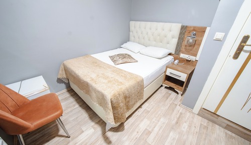 Economy Single Room
