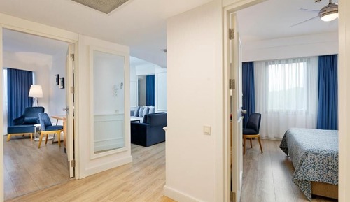 Presidential Suite