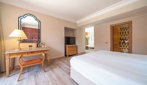 Main Building Junior Suite Land View