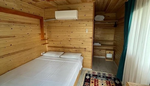 Tree House, 1 Double Bed