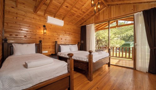 Cedar Bungalow