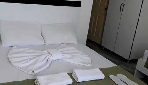 Basic Room, 1 Double Bed