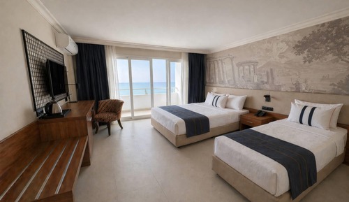 Deluxe Room, Multiple Beds, Sea View