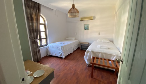 Family Suite, Mountain View, Beachfront