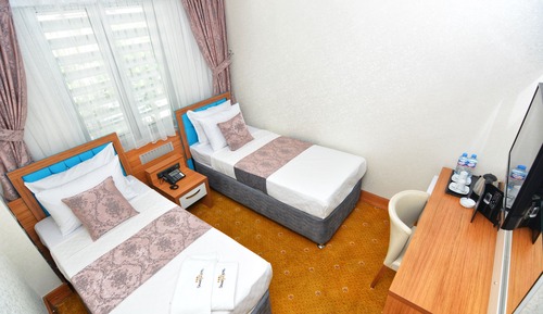 Standard Twin Room
