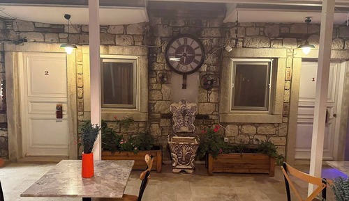 Economy Room, Courtyard View