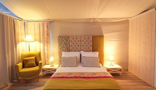 Tent