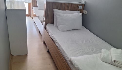 Comfort Twin Room, 2 Twin Beds, Ensuite, City View